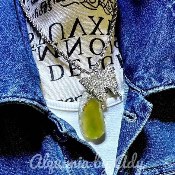 Maximalist statement silver Fluorite huge pendant butterfly 14” choker necklace - Picture 1 of 8